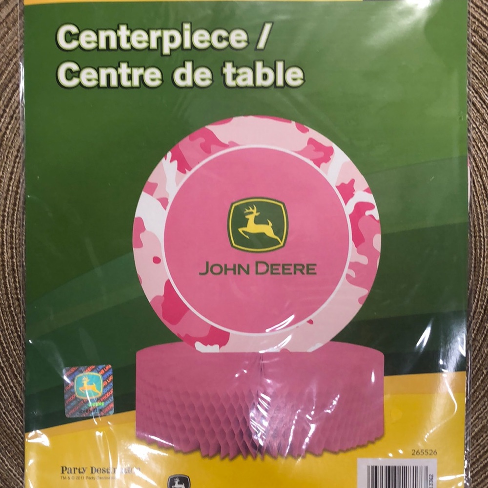 John Deere Pink Camo Centerpiece